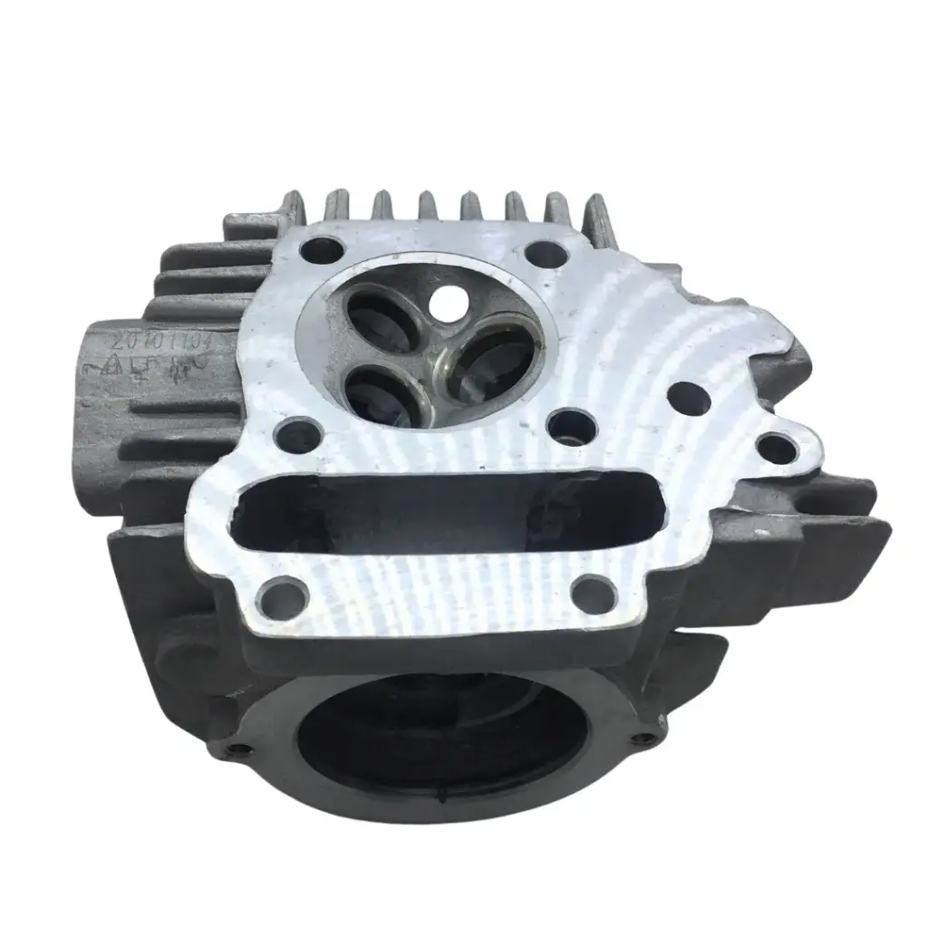 [BQ-083012] Cabeza De Cilindro Zanella Zb 110 3 Valvula con Guias Sola
